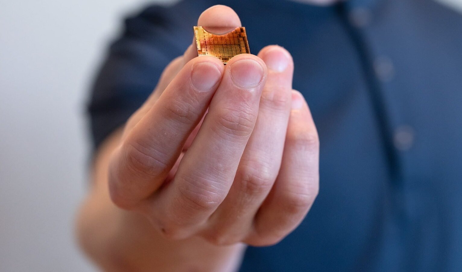 Meta plans to use 10 times more compute to train its next-generation Lama 4 AI model